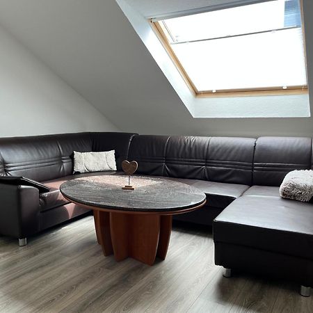 Marienhaus Apartment - Zentral, Parken, Netflix, Kontaktloses Einchecken วุปปาทัล ภายนอก รูปภาพ