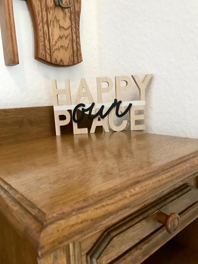 Marienhaus Apartment - Zentral, Parken, Netflix, Kontaktloses Einchecken วุปปาทัล ภายนอก รูปภาพ